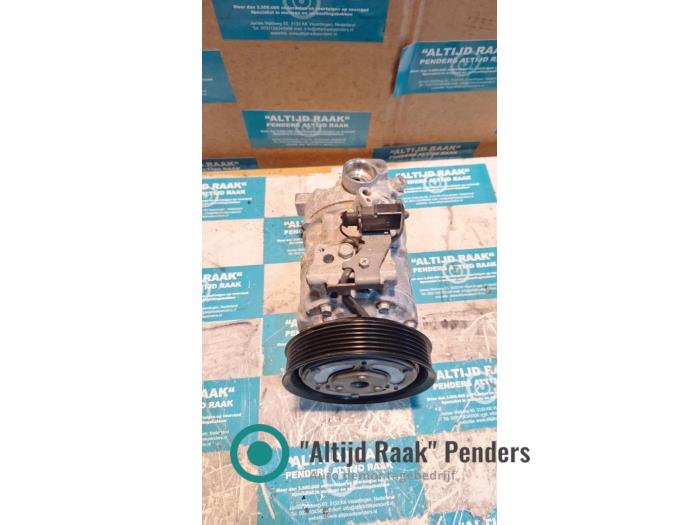 Aircopomp van een Audi A6 (C7) 3.0 V6 24V TFSI Quattro 2016