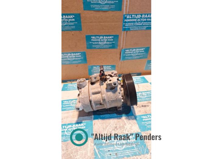 Aircopomp van een Audi A6 (C7) 3.0 V6 24V TFSI Quattro 2016