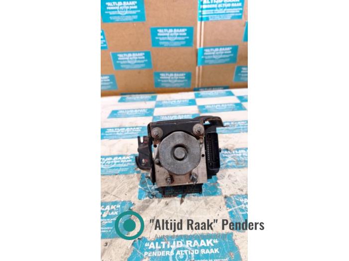 ABS Pomp van een Suzuki Swift (ZA/ZC/ZD) 1.2 16V 2010