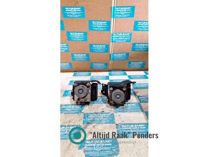 ABS Pomp van een Suzuki Swift (ZA/ZC/ZD) 1.2 16V 2010