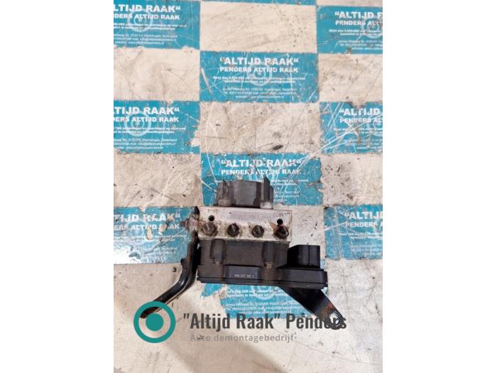 ABS Pomp van een Suzuki Swift (ZA/ZC/ZD) 1.2 16V 2010