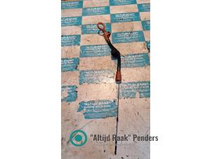 Gebruikte Olie Peilstok Volkswagen Golf V (1K1) Prijs op aanvraag aangeboden door "Altijd Raak" Penders