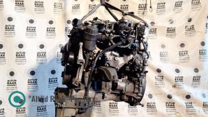 Gebruikte Oliekoeler Mercedes V (447.8) 2.1 220 CDI, 220 d 16V Prijs op aanvraag aangeboden door "Altijd Raak" Penders