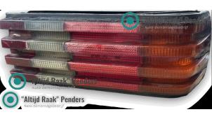 Gebruikte Achterlicht rechts Mercedes 200 - 500 Prijs op aanvraag aangeboden door "Altijd Raak" Penders