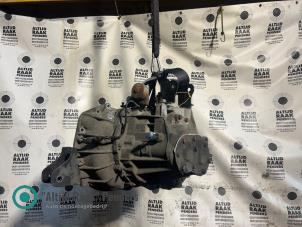 Gebruikte Versnellingsbak Dodge Caliber 2.4 16V R/T Prijs op aanvraag aangeboden door "Altijd Raak" Penders