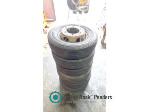 Gebruikte Velgen set Volkswagen LT Prijs op aanvraag aangeboden door "Altijd Raak" Penders