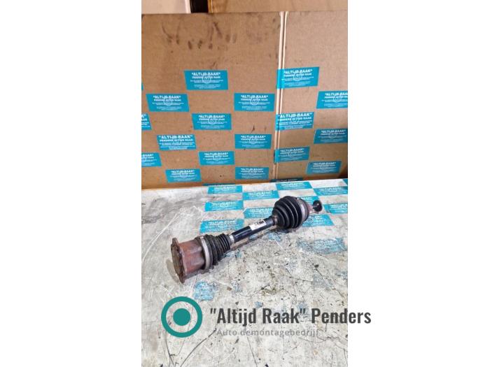 Aandrijfas links-voor van een Audi S5 Sportback (8TA)  2011