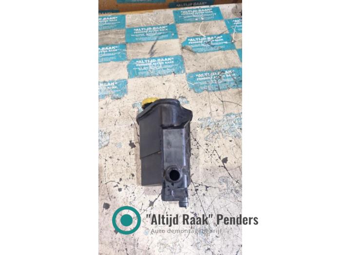 Gebruikte Servo Oliereservoir Dodge Ram 3500 Standard Cab (DR/DH/D1/DC/DM) Prijs op aanvraag aangeboden door "Altijd Raak" Penders