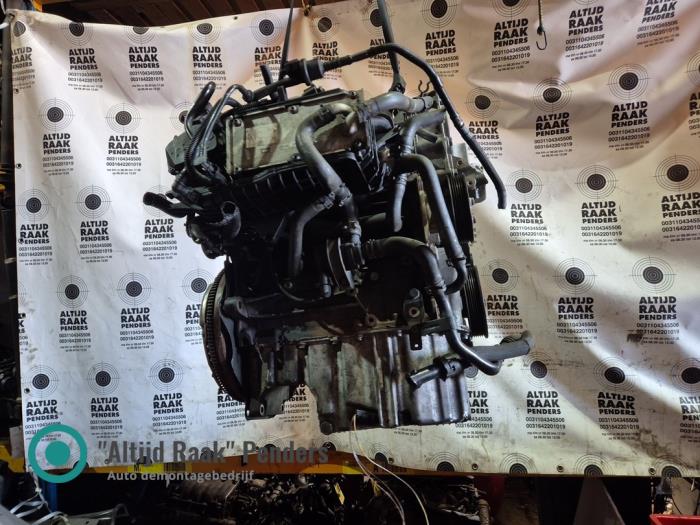 Motor van een Volkswagen Golf VI (5K1) 1.4 TSI 122 16V 2011