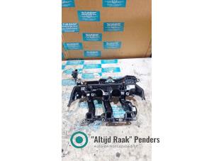 Gebruikte Carterventilatie Renault Trafic Passenger (1JL/2JL/3JL/4JL) 2.0 dCi 16V 120 Prijs op aanvraag aangeboden door "Altijd Raak" Penders