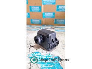 Gebruikte Kontaktslot + computer Mercedes E (W212) E-300 CDI V6 24V BlueEfficiency Prijs op aanvraag aangeboden door "Altijd Raak" Penders