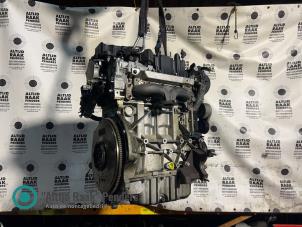 Gebruikte Motor Volvo V40 (MV) 1.6 T4 GTDi 16V AWD Prijs € 4.235,00 Inclusief btw aangeboden door "Altijd Raak" Penders