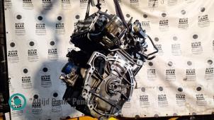 Gebruikte Oliefilterhuis Ford Kuga II (DM2) 1.5 EcoBoost 16V 150 Prijs op aanvraag aangeboden door "Altijd Raak" Penders