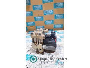 Gebruikte ABS Pomp Volkswagen Transporter T4 1.9 TD Prijs op aanvraag aangeboden door "Altijd Raak" Penders