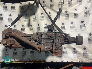 Gebruikte Versnellingsbak Mitsubishi L-200 (KA/KB) 2.5 DI-D 4x4 Prijs op aanvraag aangeboden door "Altijd Raak" Penders