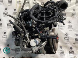 Gebruikte Motor Volvo V40 Cross Country (MZ) 1.6 T4 GTDi 16V Prijs op aanvraag aangeboden door "Altijd Raak" Penders