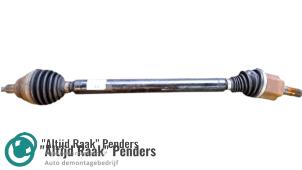 Gebruikte Homokineetas rechts-voor Volkswagen Golf VII (AUA) 1.6 TDI 16V Prijs op aanvraag aangeboden door "Altijd Raak" Penders