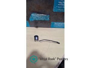 Gebruikte PDC Sensor Set Toyota Corolla (E12) Prijs op aanvraag aangeboden door "Altijd Raak" Penders