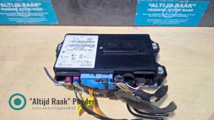 Gebruikte Radio module Landrover Range Rover Evoque (LVJ/LVS) Prijs op aanvraag aangeboden door "Altijd Raak" Penders