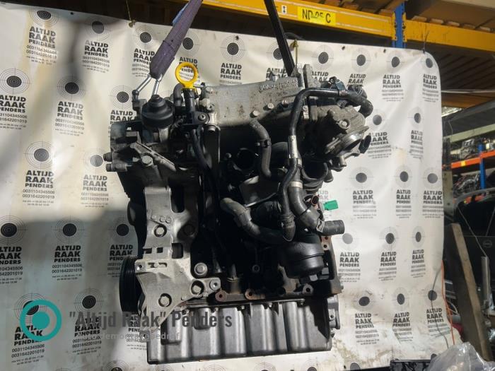 Gebruikte Nokkenashuis Volkswagen Golf VII (AUA) 2.0 GTD 16V Prijs op aanvraag aangeboden door "Altijd Raak" Penders