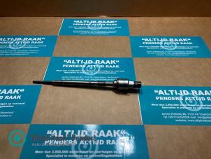 Gebruikte Gloeikaars Opel Insignia 2.0 CDTI 16V 130 Ecotec Prijs op aanvraag aangeboden door "Altijd Raak" Penders