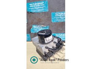 Gebruikte ABS Pomp Volkswagen Transporter T5 2.5 TDi Prijs op aanvraag aangeboden door "Altijd Raak" Penders