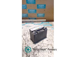 Gebruikte Support accu Volvo V60 I (FW/GW) 2.0 D2 16V Prijs op aanvraag aangeboden door "Altijd Raak" Penders