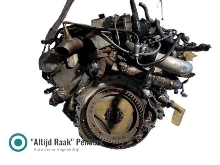Motor van een Volkswagen Touareg (7LA/7L6) 3.0 TDI V6 24V 2007