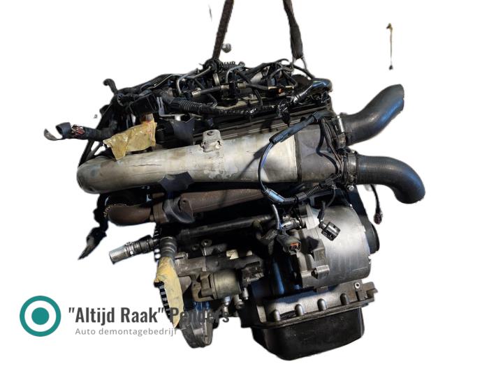 Motor van een Volkswagen Touareg (7LA/7L6) 3.0 TDI V6 24V 2007