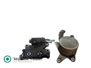 Gebruikte Oliekoeler Toyota Tundra (K5/K6) 5.7 V8 32V Dual VVT-I Prijs op aanvraag aangeboden door "Altijd Raak" Penders