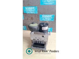 Gebruikte ABS Pomp Mercedes E (W211) 3.2 E-280 CDI 24V Prijs op aanvraag aangeboden door "Altijd Raak" Penders