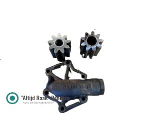 Gebruikte Oliepomp Opel Frontera 2.3 TD Prijs op aanvraag aangeboden door "Altijd Raak" Penders