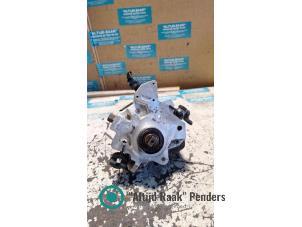 Gebruikte Dieselpomp Hyundai Santa Fe II (CM) 2.2 CRDi 16V 4x2 Prijs op aanvraag aangeboden door "Altijd Raak" Penders