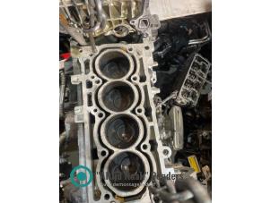 Gebruikte Distributiedeksel Jeep Compass II (MP) 1.3 T4 130 16V Prijs op aanvraag aangeboden door "Altijd Raak" Penders