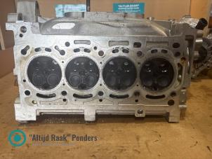 Gebruikte Cilinderkop Jeep Compass II (MP) 1.3 150 16V 4x2 Prijs op aanvraag aangeboden door "Altijd Raak" Penders