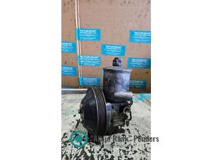 Gebruikte Servopomp Mercedes S (W140) 3.2 320,lang 24V Prijs op aanvraag aangeboden door "Altijd Raak" Penders