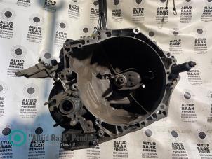 Gebruikte Versnellingsbak Peugeot 208 I (CA/CC/CK/CL) 1.2 12V e-THP PureTech 110 Prijs op aanvraag aangeboden door "Altijd Raak" Penders