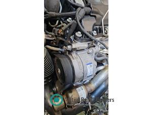 Gebruikte Stuurpomp Landrover Range Rover IV (LG) 4.4 SDV8 32V Prijs op aanvraag aangeboden door "Altijd Raak" Penders