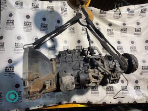 Gebruikte Versnellingsbak Nissan Patrol GR (Y60) 4.2 D Prijs op aanvraag aangeboden door "Altijd Raak" Penders