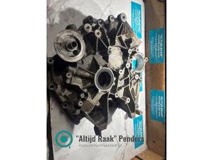 Gebruikte Distributiedeksel Nissan Navara (D40) 3.0 dCi V6 24V DPF 4x4 Prijs op aanvraag aangeboden door "Altijd Raak" Penders