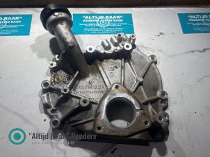 Gebruikte Distributiedeksel Nissan Navara (D40) 3.0 dCi V6 24V DPF 4x4 Prijs op aanvraag aangeboden door "Altijd Raak" Penders