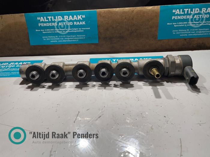 Gebruikte Galerij (Injectie) Nissan Navara (D40) 3.0 dCi V6 24V DPF 4x4 Prijs op aanvraag aangeboden door "Altijd Raak" Penders