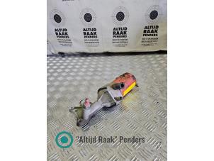 Gebruikte Oliekoeler Peugeot J5 (290L) 2.5 D Prijs op aanvraag aangeboden door "Altijd Raak" Penders