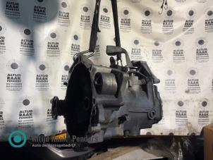 Gebruikte Versnellingsbak Volkswagen New Beetle (1Y7) 1.6 Prijs op aanvraag aangeboden door "Altijd Raak" Penders