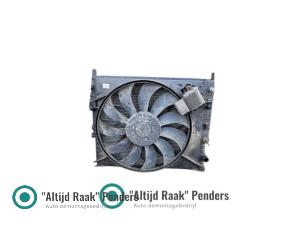 Gebruikte Radiateurfan Mercedes ML I (163) 400 4.0 CDI V8 32V Prijs op aanvraag aangeboden door "Altijd Raak" Penders