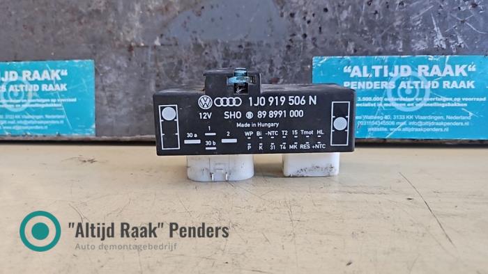 Gebruikte Koeling Module Volkswagen Golf IV (1J1) 2.8 V6 24V 4Motion Prijs op aanvraag aangeboden door "Altijd Raak" Penders