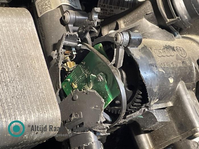 Motor van een Audi A4 (B9) 2.0 45 TFSI Mild hybrid 16V 2019