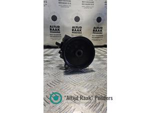 Gebruikte Pomp Servo Mercedes G (463) G 350 BlueTEC V6 24V Prijs op aanvraag aangeboden door "Altijd Raak" Penders