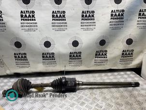 Gebruikte Cardanas rechts-voor (VWA) BMW X5 (E53) 4.4i V8 32V Prijs op aanvraag aangeboden door "Altijd Raak" Penders