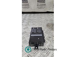 Gebruikte Computer cabriokap Renault Megane III CC (EZ) 1.4 16V TCe 130 Prijs op aanvraag aangeboden door "Altijd Raak" Penders